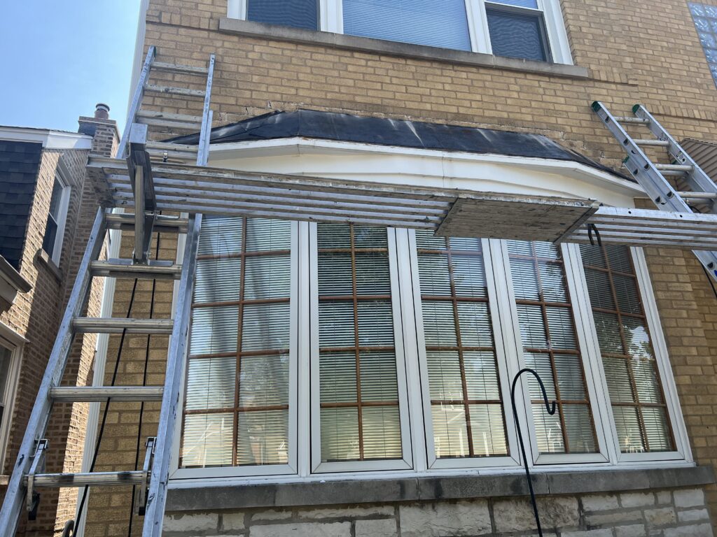 bay and bow window repair ans installation services in Chicago